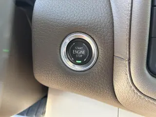 GMC Yukon 2021 4x4 Denali 4dr SUV