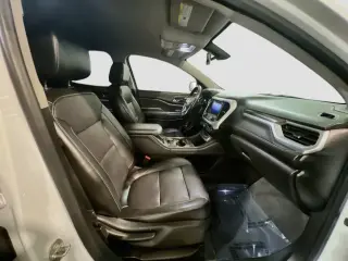 GMC Acadia 2020 SLT SUV 4 puertas