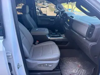 Chevrolet Silverado 1500 2022 4x4 LTZ 4dr Crew Cab 5.8 ft. SB