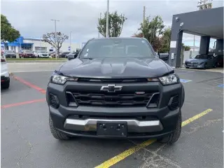 Chevrolet Colorado 2025 4x4 Trail Boss 4dr Crew Cab 5 ft. SB