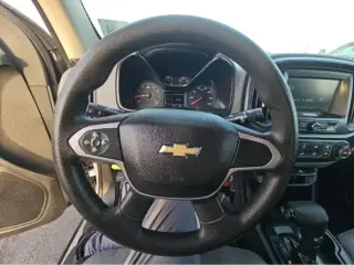 Chevrolet Colorado 2018 4x2 Work Truck 4dr Crew Cab 5 ft. SB
