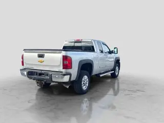 Chevrolet Silverado 2500HD 2011 4x4 LTZ 4dr Extended Cab SB