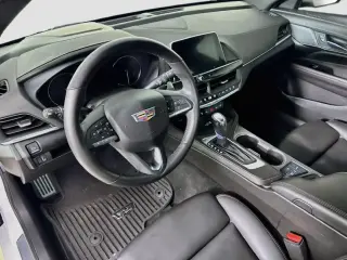 Cadillac CT4 2023 Sport 4dr Sedán