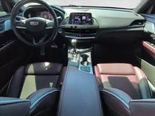 Cadillac CT4 2026 Sport 4dr Sedán