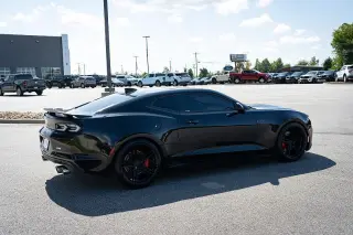 Chevrolet Camaro 2021 SS Cupé 2 puertas con 1SS