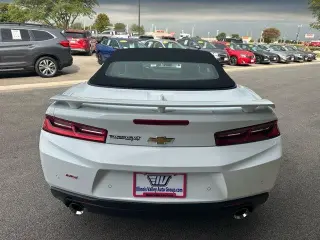 Chevrolet Camaro 2018 LT 2dr Convertible w/2LT