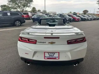 Chevrolet Camaro 2018 LT 2dr Convertible w/2LT