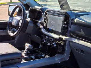 Ford F-150 Lightning 2023 AWD XLT 4dr SuperCrew 5.5 ft. SB