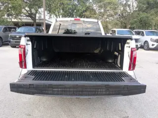 Ford F-150 2024 4x4 Lariat 4dr SuperCrew 5.5 ft. SB