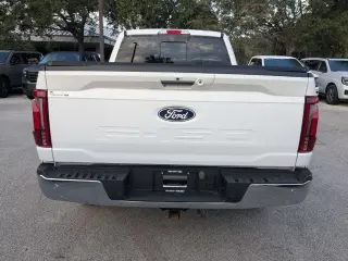 Ford F-150 2024 4x4 Lariat 4dr SuperCrew 5.5 ft. SB