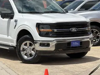 Ford F-150 2024 4x4 XLT 4dr SuperCrew 5.5 ft. SB