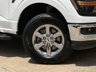Ford F-150 2024 4x4 XLT 4dr SuperCrew 5.5 ft. SB