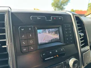 Ford F-150 2018 4x4 King Ranch 4dr SuperCrew 6.5 ft. SB