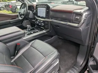 Ford F-150 2023 4x4 Lariat 4puertas SuperCrew 6.5 pies de caja