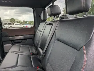 Ford F-150 2023 4x4 Lariat 4puertas SuperCrew 6.5 pies de caja