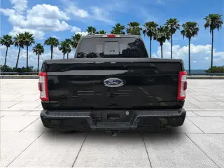 Ford F-150 2023 4x4 Lariat 4puertas SuperCrew 6.5 pies de caja