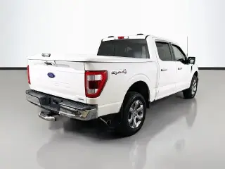 Ford F-150 2022 4x4 Lariat 4dr SuperCrew 6.5 ft. SB