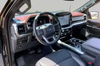 Ford F-150 2023 4x4 Lariat 4dr SuperCrew 5.5 ft. SB