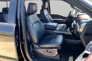 Ford F-150 2023 4x4 Lariat 4dr SuperCrew 5.5 ft. SB