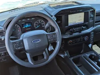 Ford F-150 2023 4x4 XL 4dr SuperCrew 5.5 ft. SB
