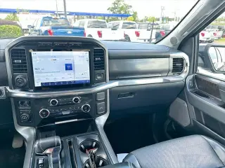 Ford F-150 2021 4x4 Lariat 4dr SuperCrew 5.5 ft. SB