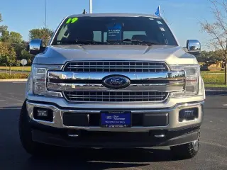 Ford F-150 2019 4x4 Lariat 4 puertas SuperCrew 6.5 pies SB