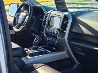 Ford F-150 2019 4x4 Lariat 4 puertas SuperCrew 6.5 pies SB