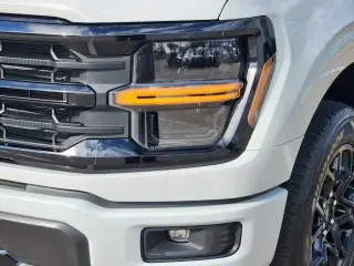 Ford F-150 2024 4x2 XLT 4p SuperCrew 5.5 ft. SB