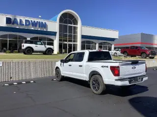 Ford F-150 2025 4x4 STX 4dr SuperCrew 5.5 ft. SB