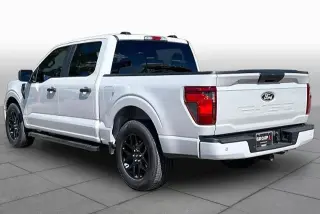 Ford F-150 2024 4x2 STX 4dr SuperCrew 5.5 ft. SB