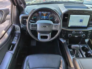 Ford F-150 2023 4x4 XLT 4dr SuperCrew 5.5 ft. SB