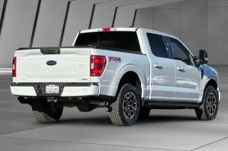 Ford F-150 2022 4x4 XLT 4dr SuperCrew 5.5 ft. SB