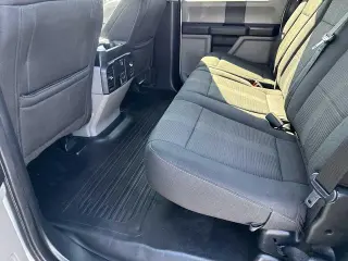 Ford F-150 2019 4x4 XL 4dr SuperCrew 5.5 ft. SB
