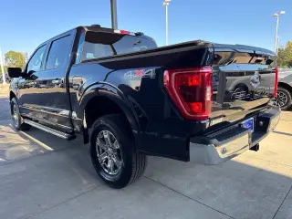 Ford F-150 2021 4x4 XLT 4dr SuperCrew 5.5 ft. SB