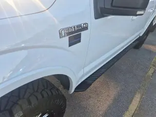 Ford F-150 2018 4x4 XLT 4dr SuperCrew 5.5 ft. SB