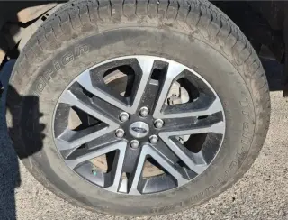 Ford F-150 2023 4x4 XL 4dr SuperCrew 5.5 ft. SB
