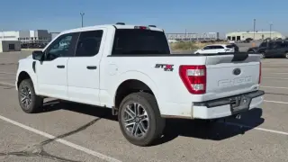 Ford F-150 2023 4x4 XL 4dr SuperCrew 5.5 ft. SB