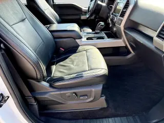 Ford F-150 2017 4x4 Lariat 4dr SuperCrew 5.5 ft. SB