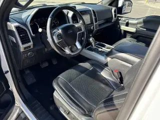 Ford F-150 2017 4x4 Lariat 4dr SuperCrew 5.5 ft. SB
