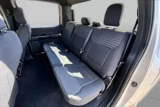 Ford F-150 2023 4x2 XL 4dr SuperCrew 5.5 ft. SB