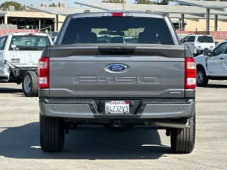 Ford F-150 2023 4x2 XL 4dr SuperCrew 5.5 ft. SB