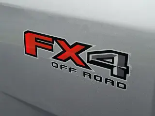 Ford Ranger 2024 4x4 XLT 4dr SuperCrew 5.0 ft. SB