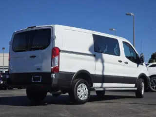 Ford Transit 2025 250 3dr SWB Techo Bajo Furgón de Carga