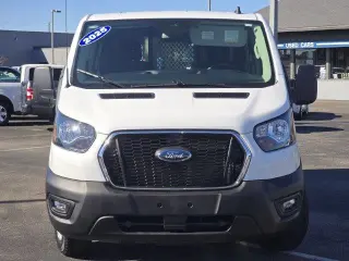 Ford Transit 2025 250 3dr SWB Techo Bajo Furgón de Carga