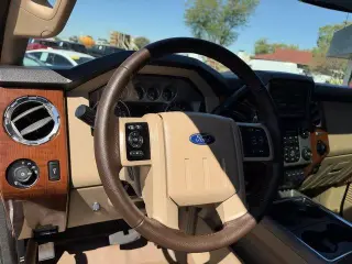 Ford F-450 Super Duty 2016 4x4 King Ranch 4dr Crew Cab 8 pies. LB DRW Pickup