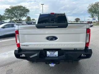 Ford F-350 Super Duty 2018 4x4 Limited 4dr Crew Cab 6.8 ft. SB SRW Pickup