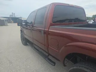 Ford F-250 Super Duty 2015 4x4 XLT 4dr Crew Cab 6.8 ft. SB Pickup