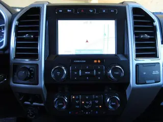 Ford F-250 Super Duty 2021 4x4 Lariat 4dr Crew Cab 6.8 ft. SB Pickup
