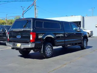 Ford F-250 Super Duty 2019 4x4 XLT 4dr Crew Cab 6.8 ft. SB Pickup