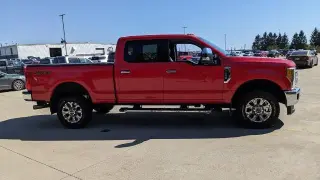 Ford F-250 Super Duty 2017 4x4 Lariat 4dr Crew Cab 6.8 ft. SB Pickup